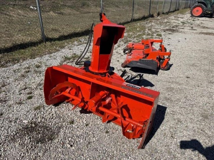 kubota-f2690-image-52