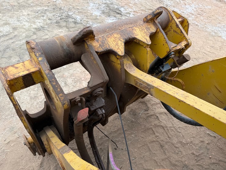 caterpillar-924k-image-5