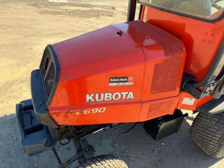 kubota-f2690-image-28