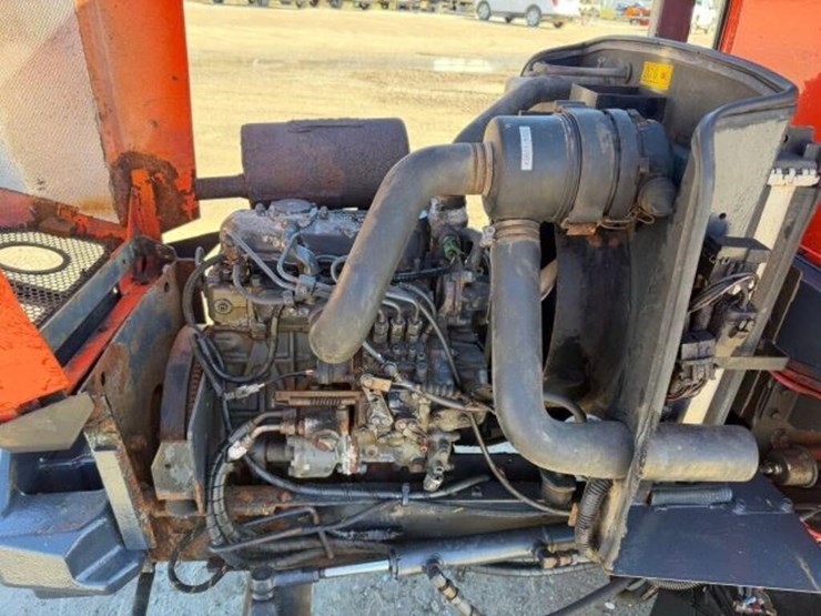 kubota-f2690-image-24