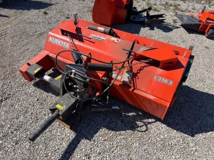 kubota-f2690-image-42