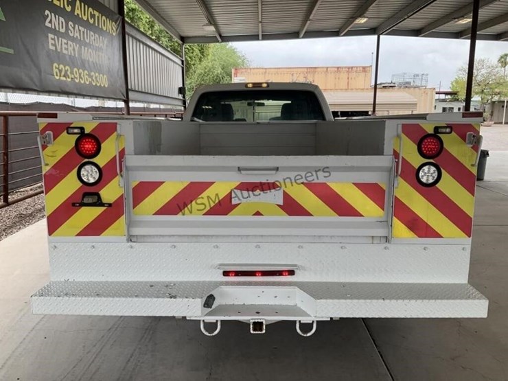 2011-ford-f350-image-6