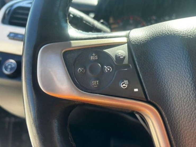 2016-gmc-yukon-denali-image-22