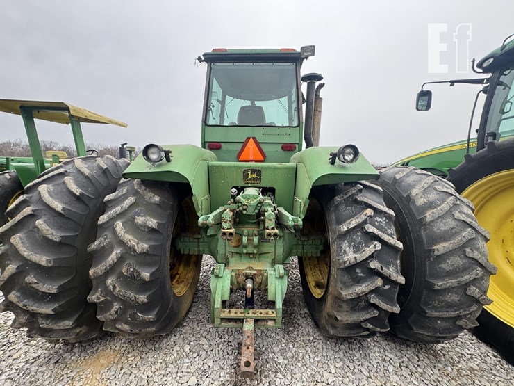 john-deere-8430-image-11
