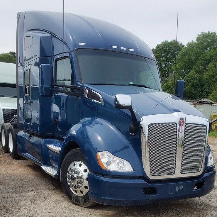 2022 KENWORTH T680