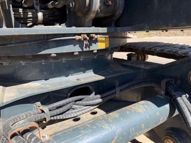 2023-hyundai-hx130a-lcr-image-43