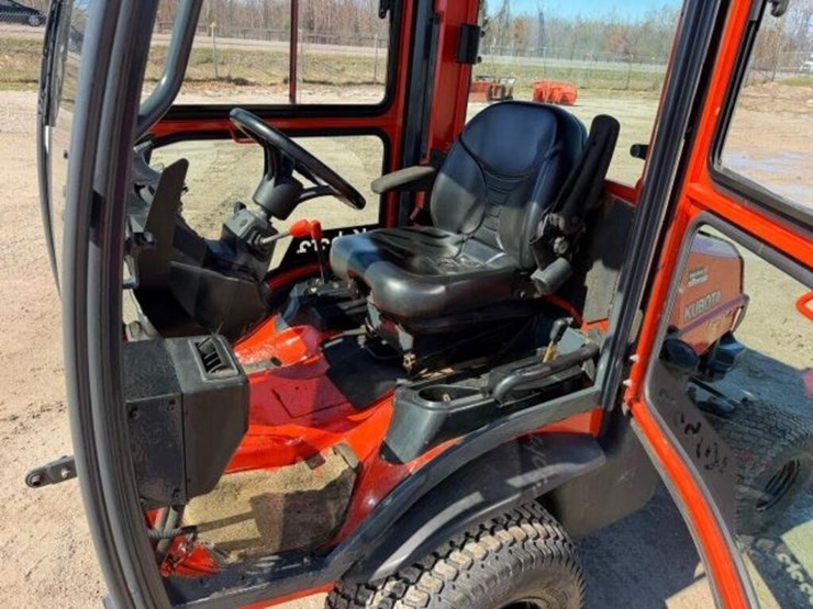 kubota-f2690-image-8