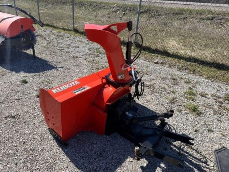 kubota-f2690-image-55