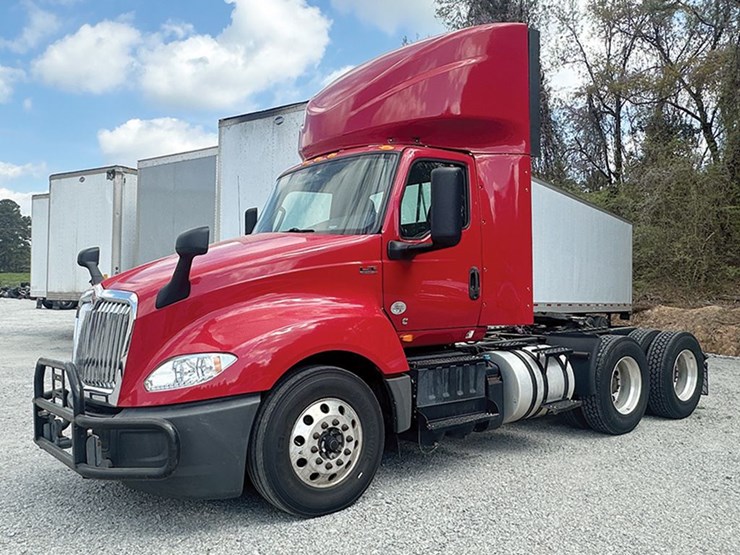 2019-international-lt-image-1