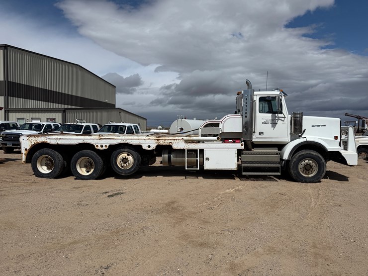 2009-western-star-4900-image-3