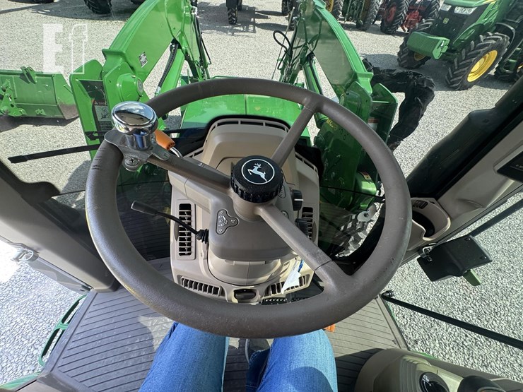 2023-john-deere-6120m-image-17