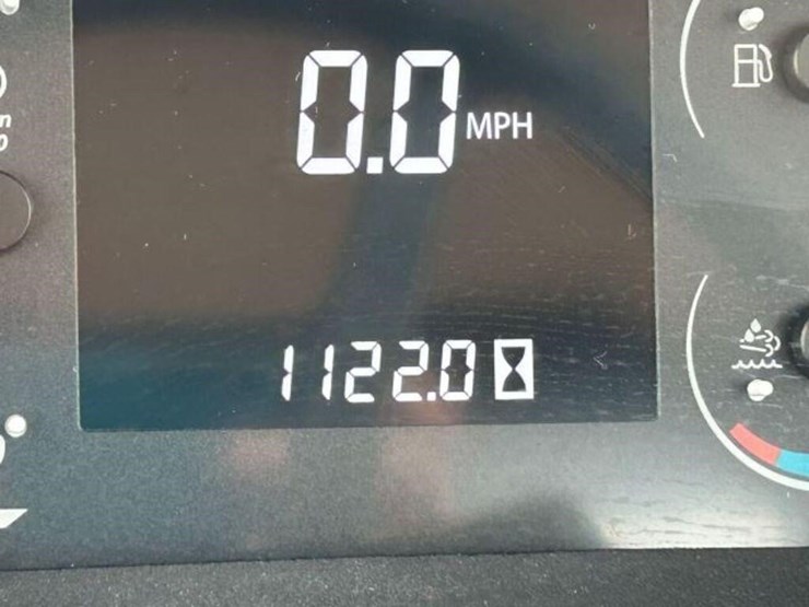 2016-john-deere-5085e-image-12