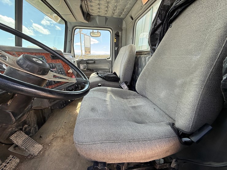 2009-western-star-4900-image-19