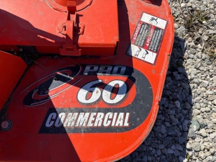 kubota-f2690-image-67