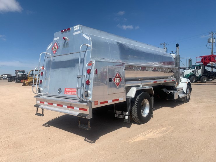 2020-kenworth-t370-image-6