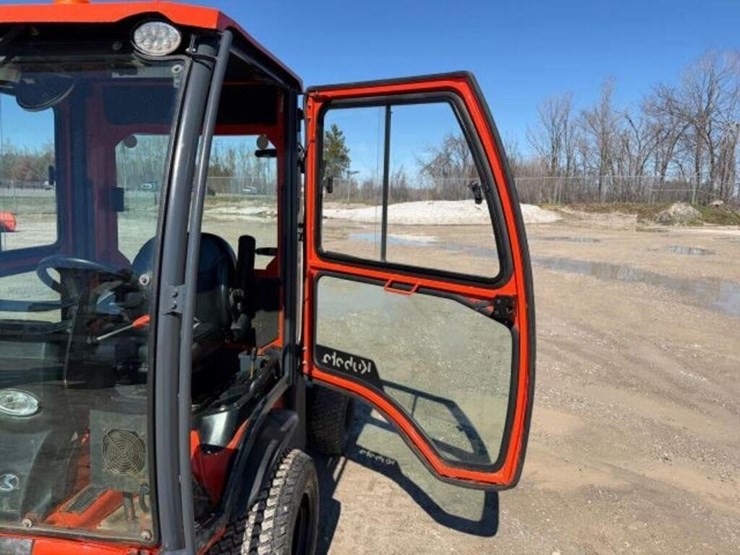 kubota-f2690-image-18