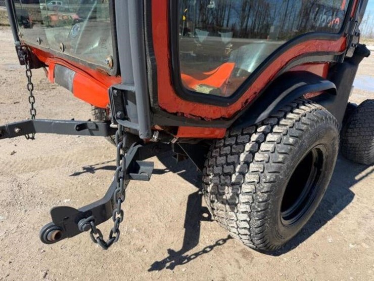 kubota-f2690-image-31
