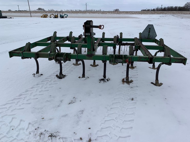 john-deere-1000-cultivator-image-2