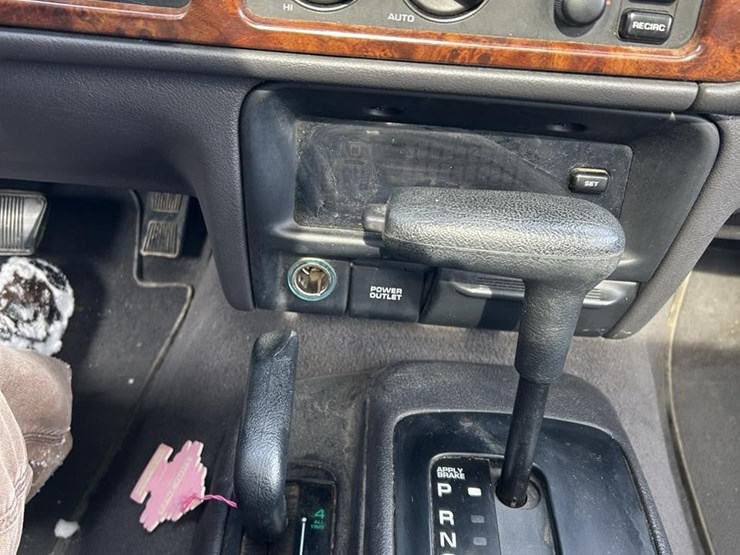 1998-jeep-grand-cherokee-limited-image-19