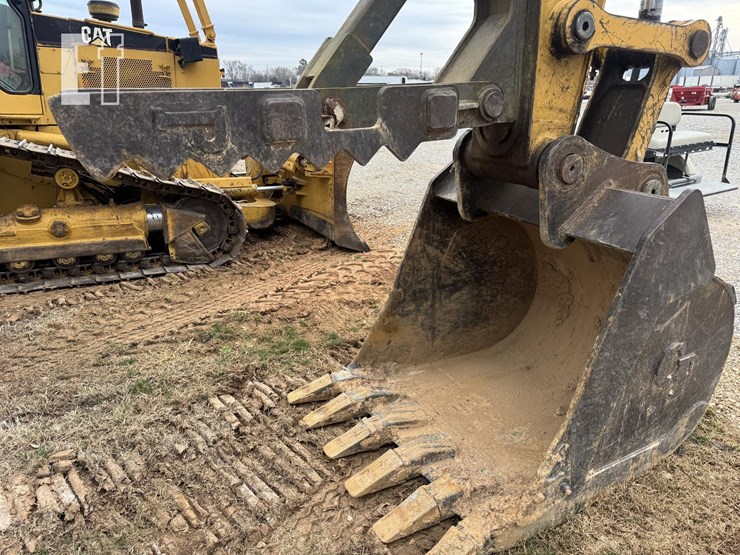 deere-230-lc-image-9