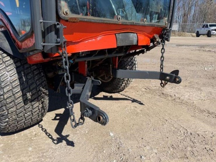 kubota-f2690-image-25