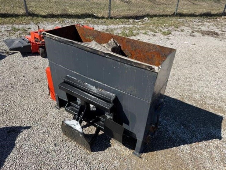 kubota-f2690-image-69