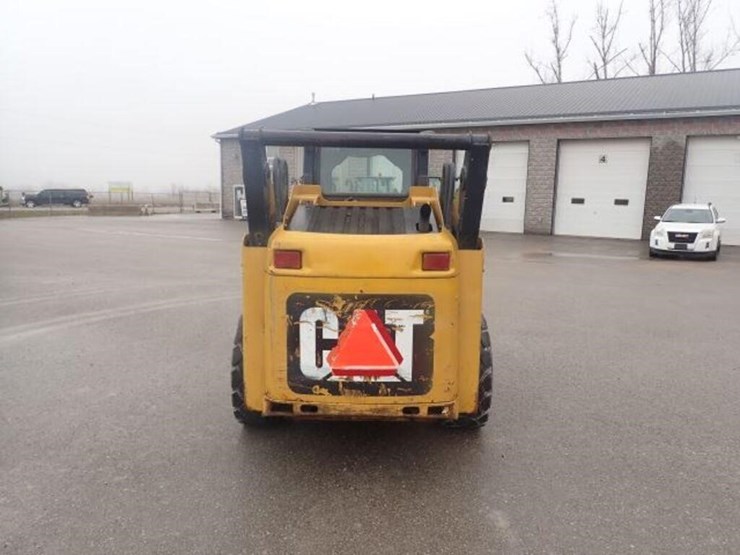 2010-caterpillar-232b-image-6