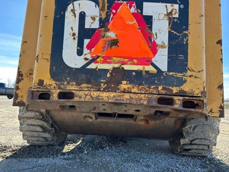 2009-caterpillar-232b2-image-46