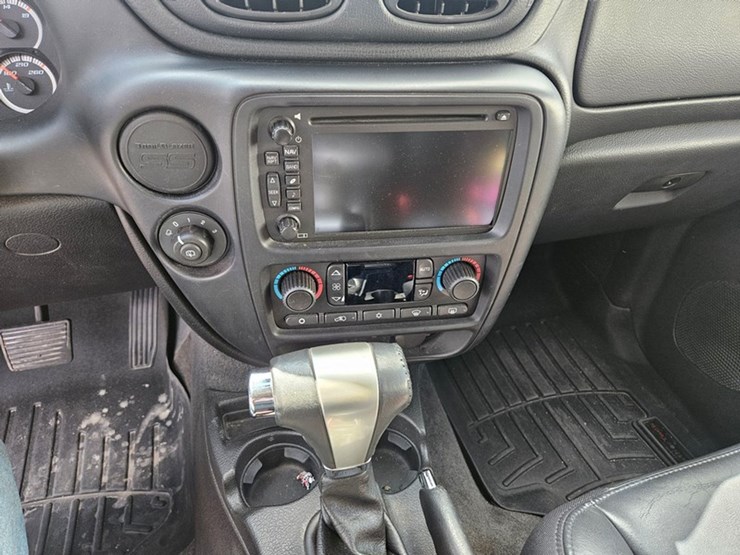 2006-chevrolet-blazer-image-38