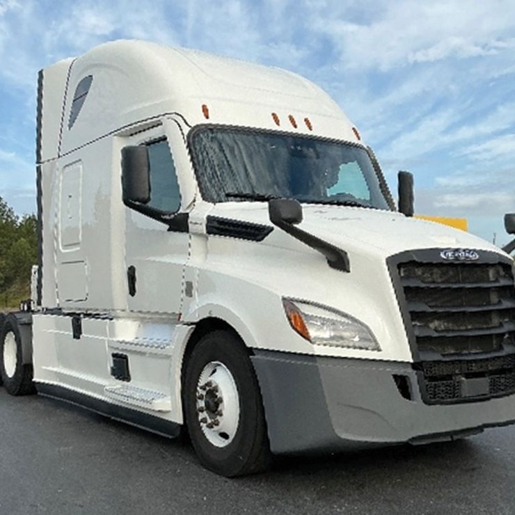 2021 FREIGHTLINER CASCADIA 126