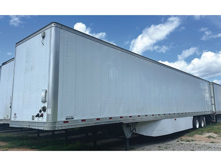 2015-hyundai-translead-image-1