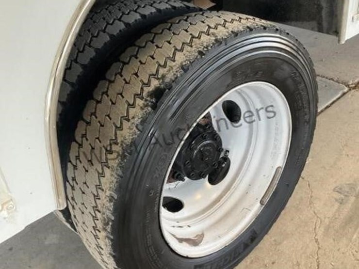 2017-ford-f450-image-8