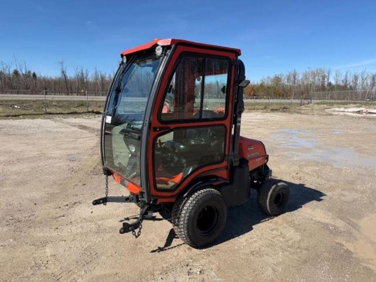 kubota-f2690-image-1