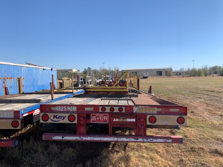 2013-emi-40-sd252-hydraulic-catwalk-pipe-handler-trailer-image-6