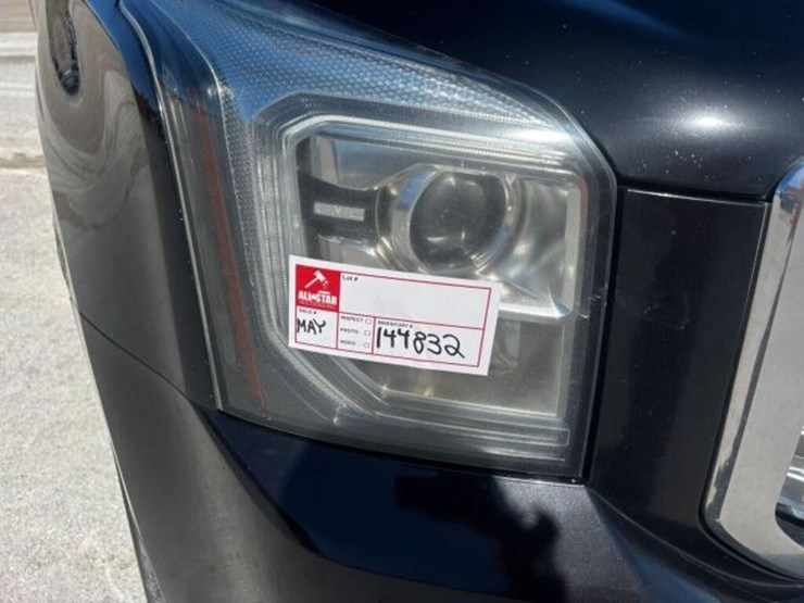 2016-gmc-yukon-denali-image-73