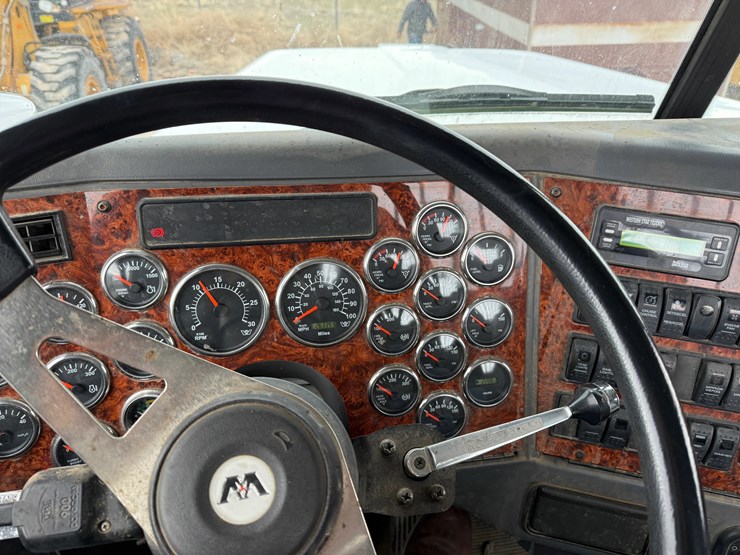 2009-western-star-4900-image-26