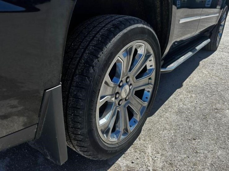 2016-gmc-yukon-denali-image-107