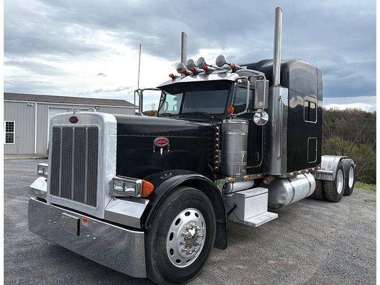 2006-peterbilt-379-image-1