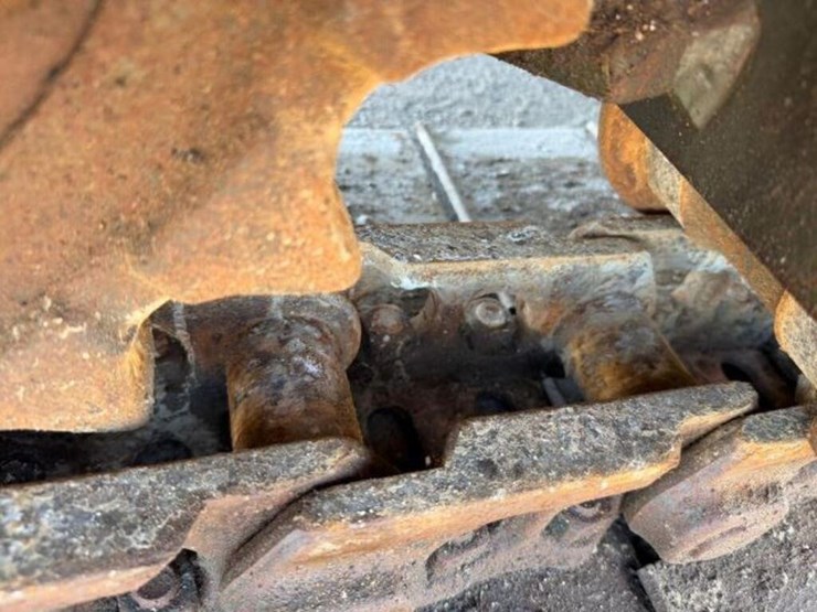 2023-hyundai-hx130a-lcr-image-63