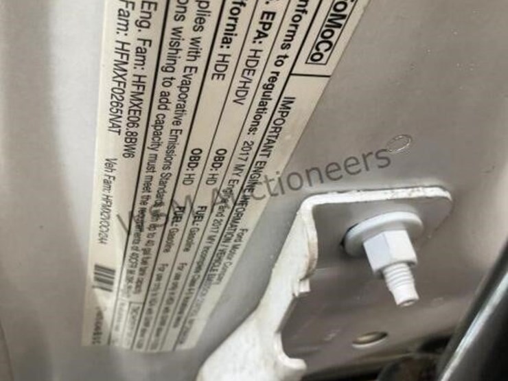 2017-ford-f450-image-18