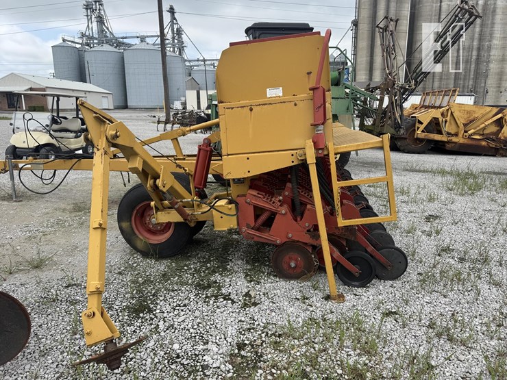 haybuster-1575-image-15