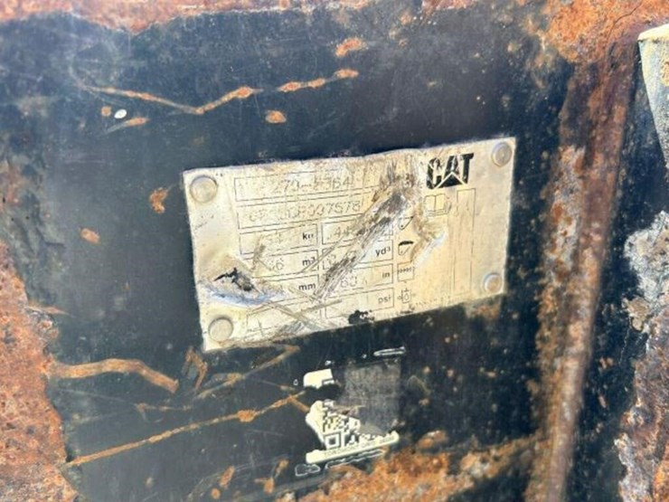 2009-caterpillar-232b2-image-35