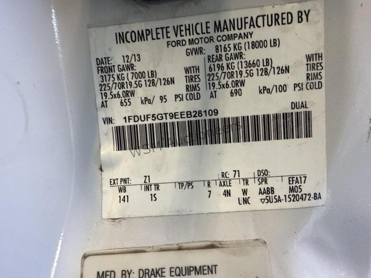 2014-ford-f550-image-16