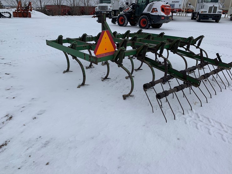 john-deere-1000-cultivator-image-7