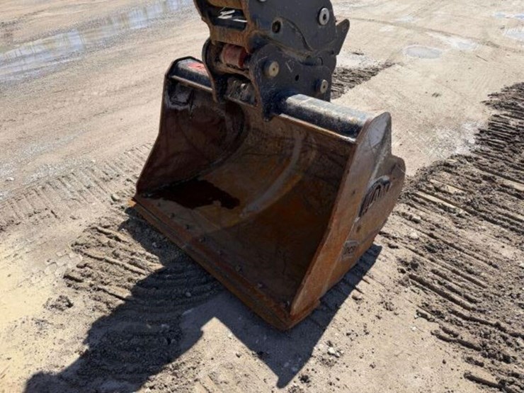 2023-hyundai-hx130a-lcr-image-49