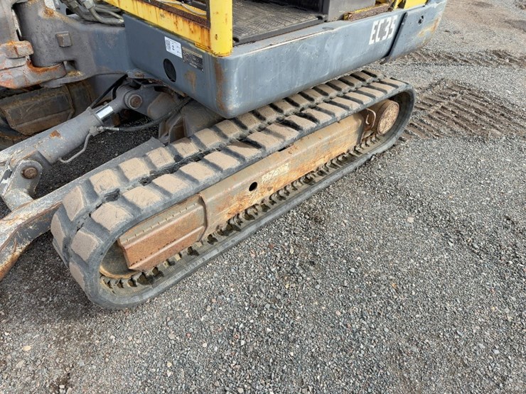 2004-volvo-ec35-image-24