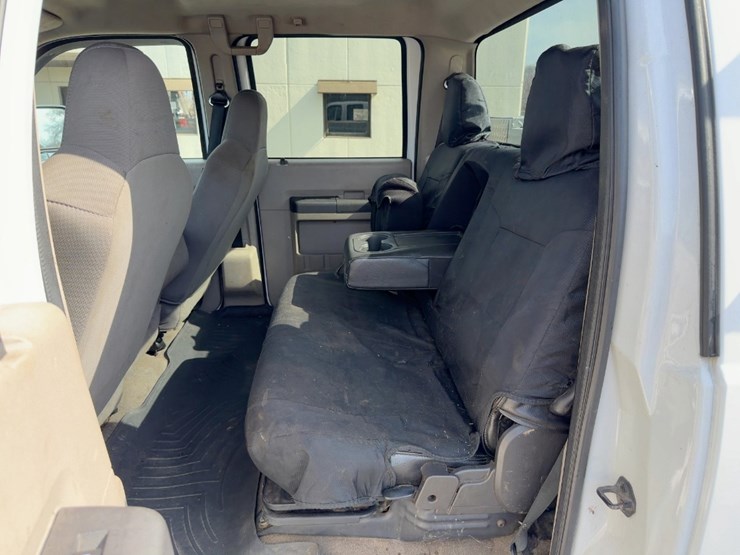 2010-ford-f350-xlt-image-21