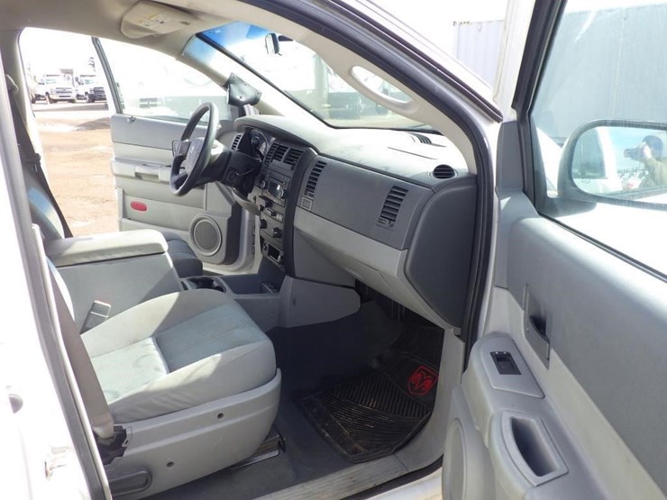 2008-dodge-durango-image-6