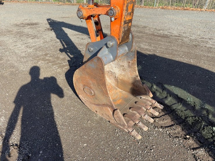 2019-doosan-dx85r-3-image-12