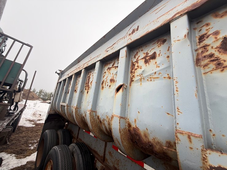 #1130-•-26'-end-dump-semi-trailer-image-29